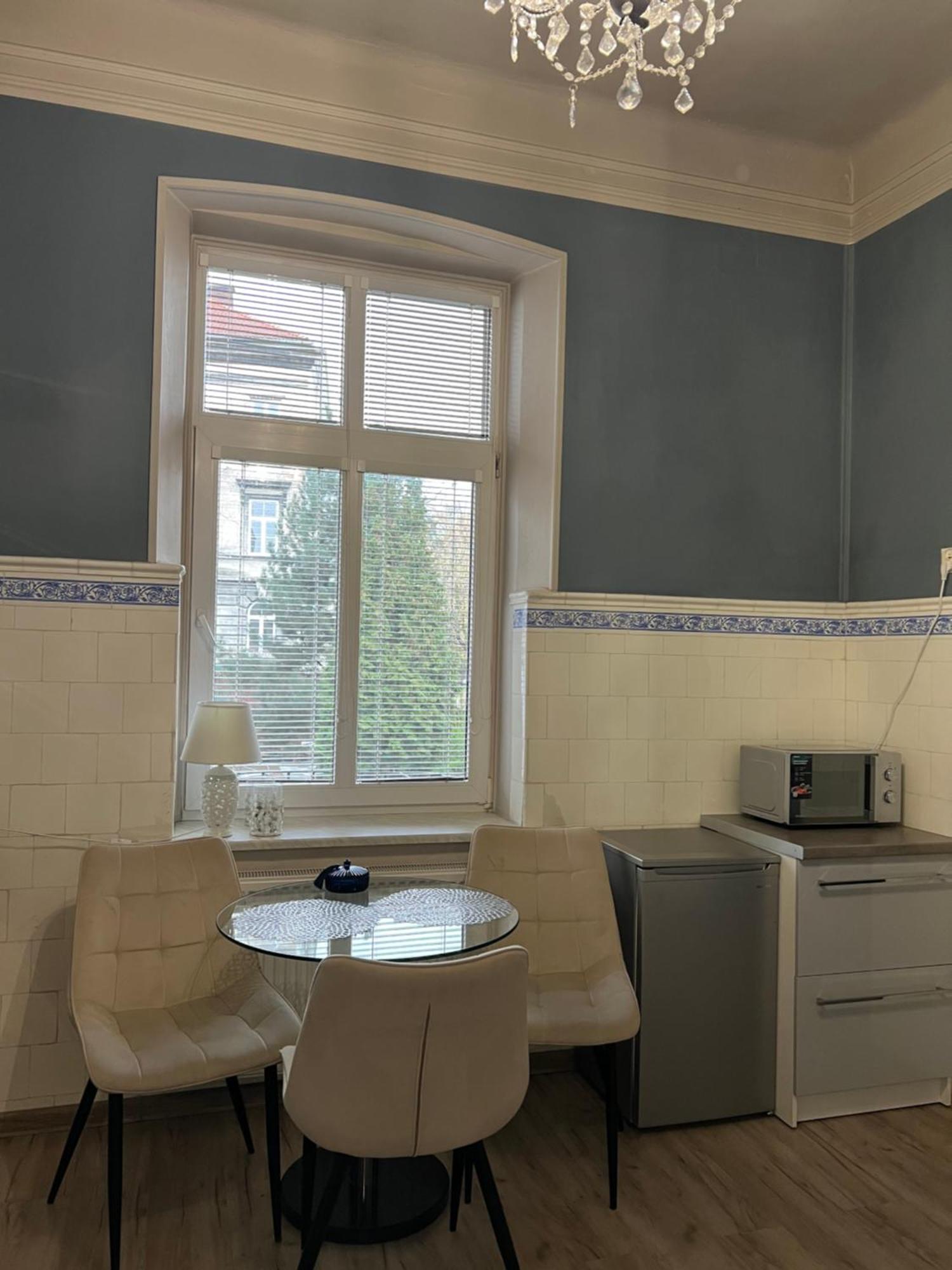 Apartamenty Przy Dworcu Przemyśl Buitenkant foto